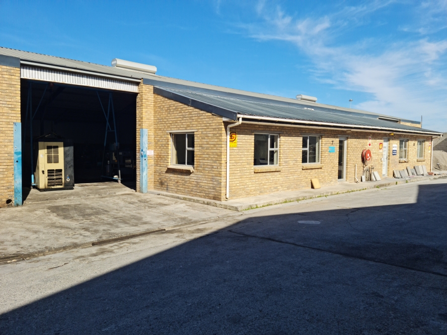 To Let commercial Property for Rent in Broadlands Western Cape